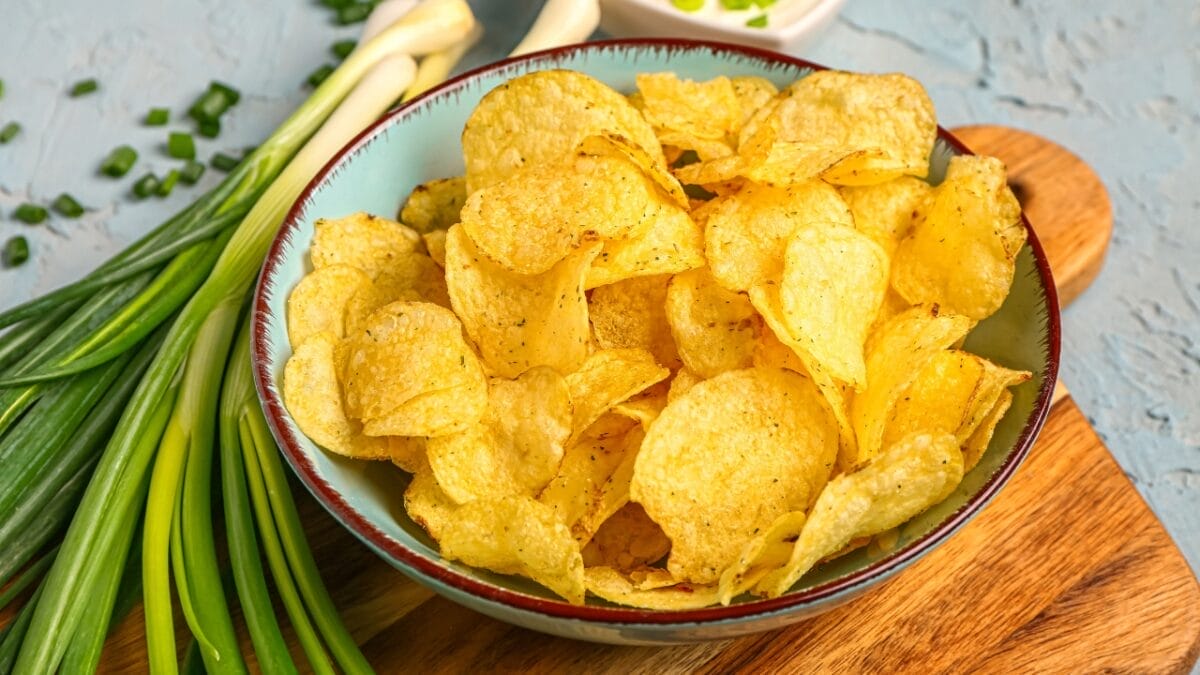 15 Foods You Can’t Resist – And Science Knows Why 4 15 Foods You Can’t Resist – And Science Knows Why - crispy potato ss2327984269