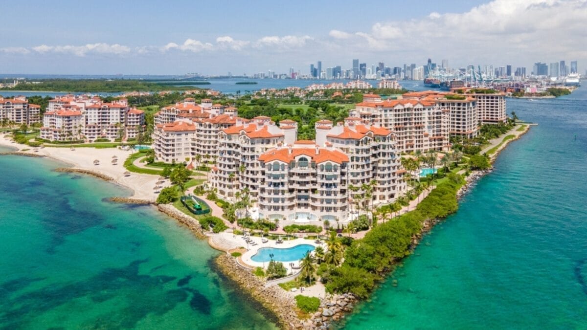 9 ZIP Codes Where Millionaires Live: Inside America's Most Exclusive Neighborhoods 5 9 ZIP Codes Where Millionaires Live: Inside America's Most Exclusive Neighborhoods - fisher island florida ss2342579339