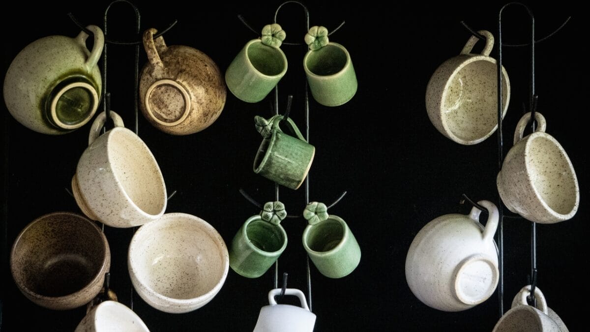 Maximize Your Kitchen Space: 4 Creative Ways to Display Coffee Mugs 4 Maximize Your Kitchen Space: 4 Creative Ways to Display Coffee Mugs - mug display ss2477105491