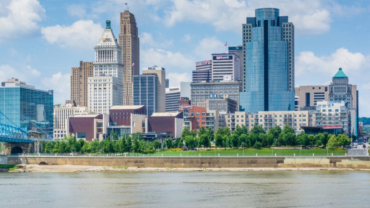 27 States with Laws Requiring Kids to Support Aging Parents 9 27 States with Laws Requiring Kids to Support Aging Parents - newport kentucky dp205374450