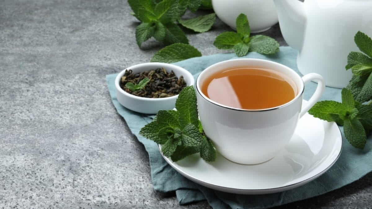 14 Energizing Coffee Alternatives to Jumpstart Your Day - peppermint tea ss2094102673