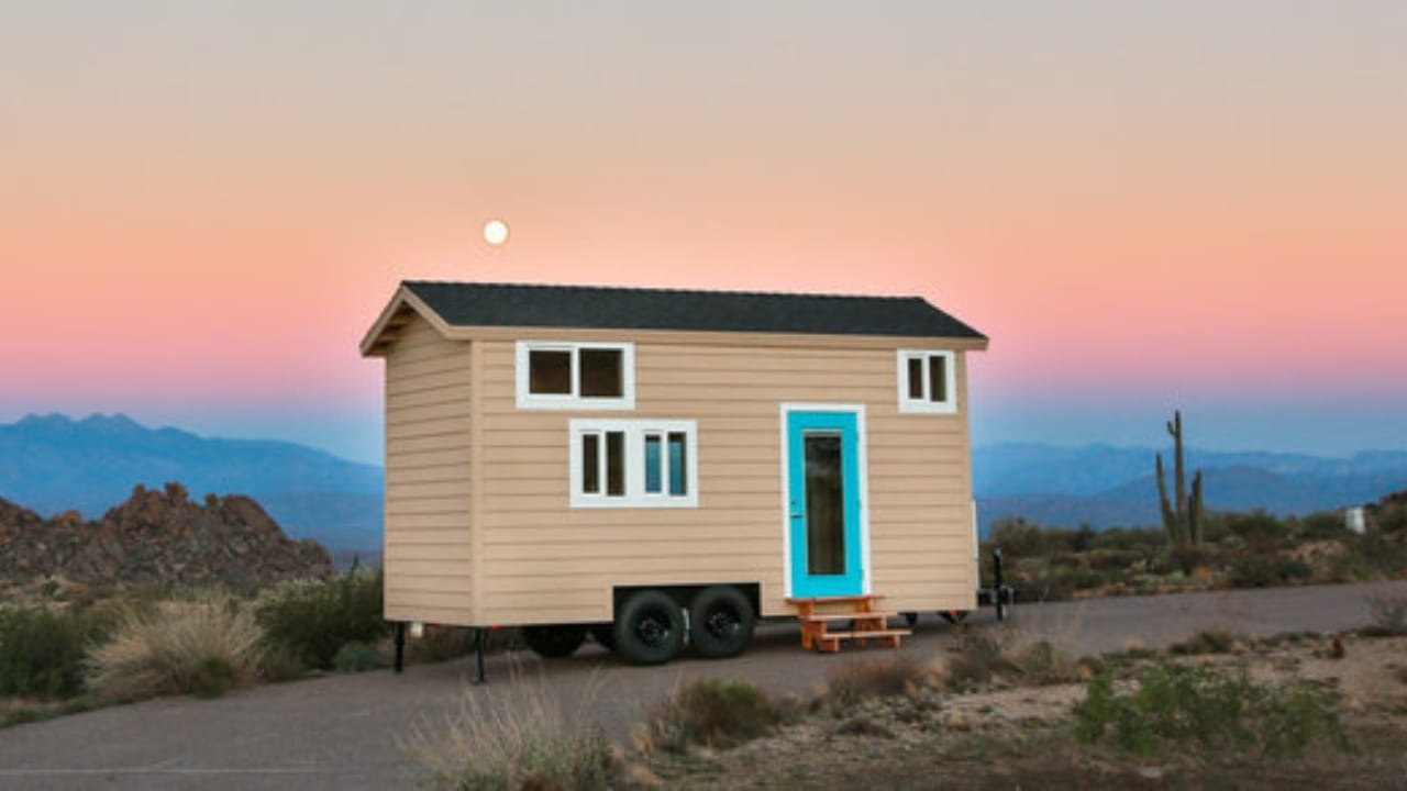 15 Tiny Homes That Prove Small Living Can Be Luxurious 12 15 Tiny Homes That Prove Small Living Can Be Luxurious - the mansion