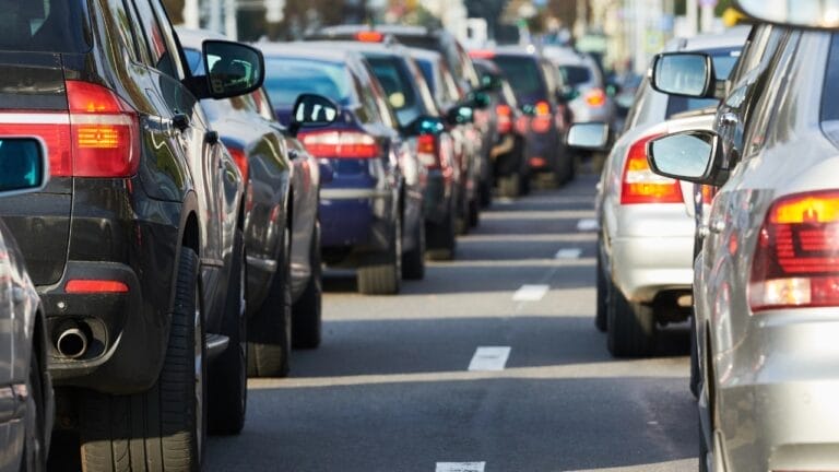 The 16 Most Hated States in the US: An Unfiltered Look at America's Least Loved 1 The 16 Most Hated States in the US: An Unfiltered Look at America's Least Loved - traffic jam cars road dp310531524