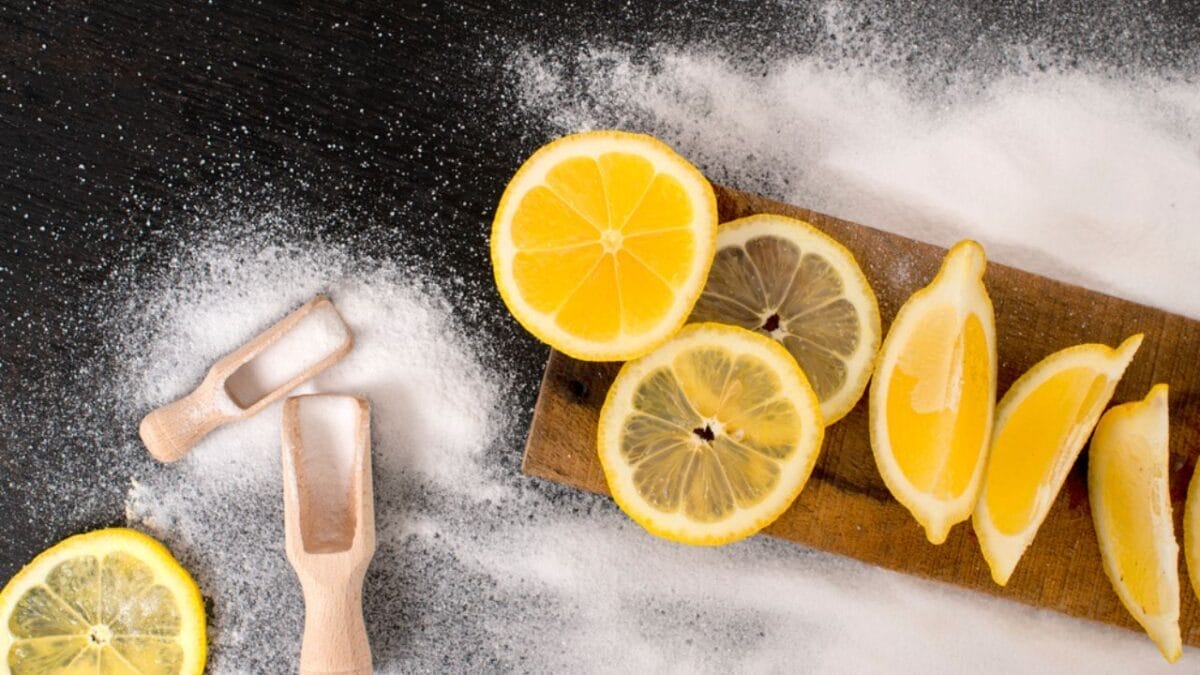 Cloudy Glassware: Why It Happens & How To Fix It 6 Cloudy Glassware: Why It Happens & How To Fix It - Lemon Juice dp254284910