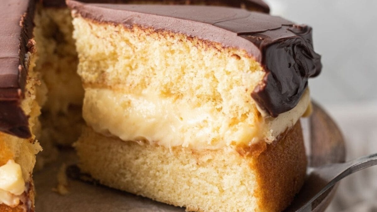 The Perfect Pie for Every State: A Slice of American Flavor 22 The Perfect Pie for Every State: A Slice of American Flavor - Massachusetts boston cream pie ss2447560787