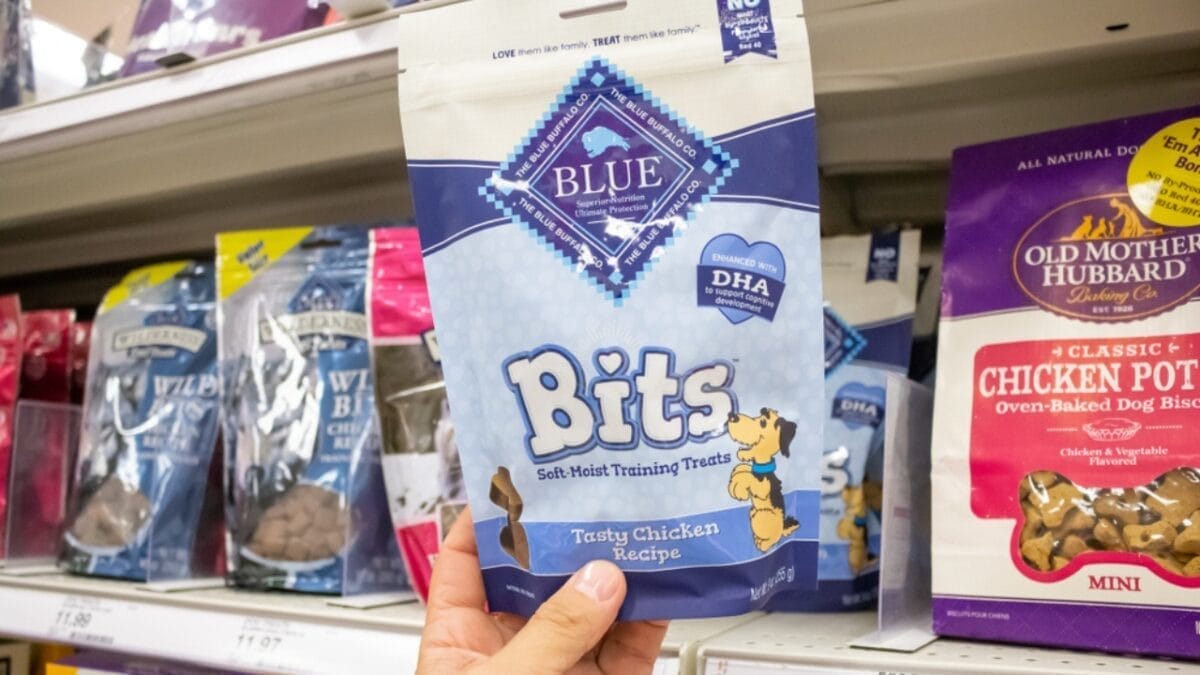 17 Dog Treat Brands with Ingredients to Steer Clear Of 9 17 Dog Treat Brands with Ingredients to Steer Clear Of - blue buffalo bits treats ss1591396855