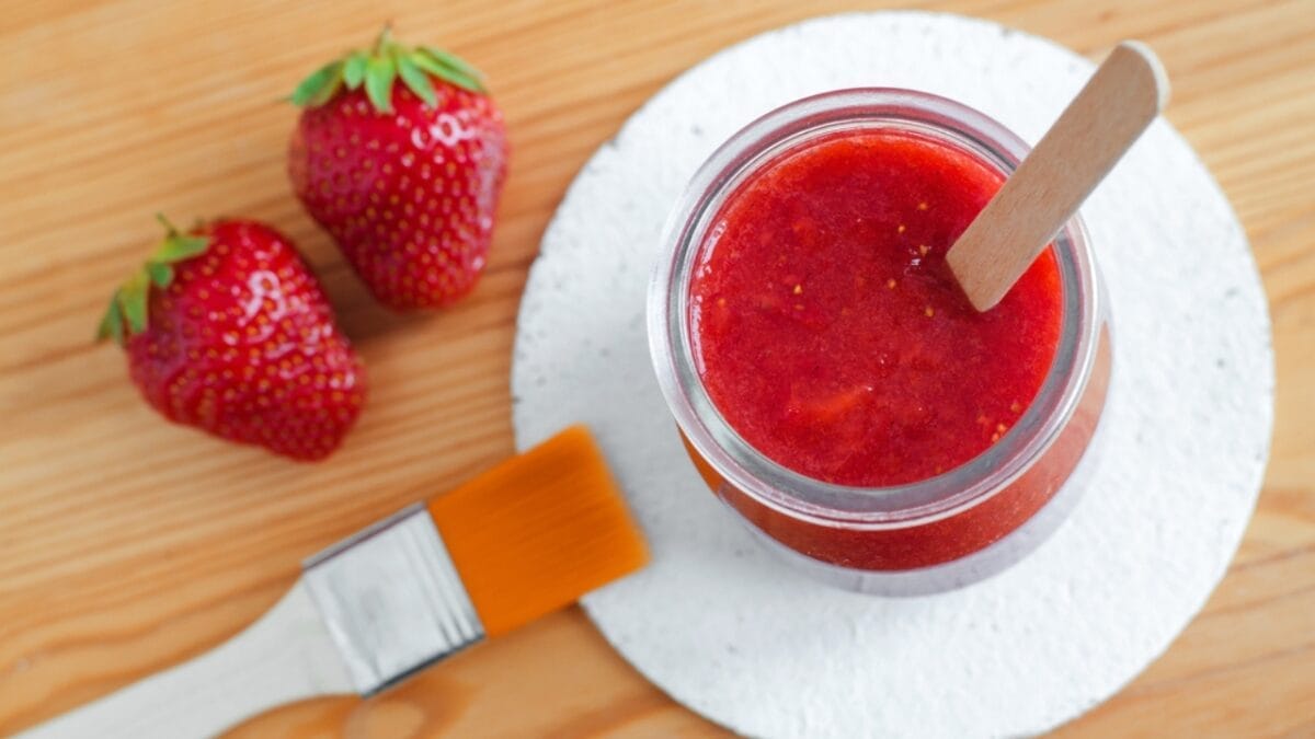 15 Creative & Delicious Ways to Use Fruit Powders - face mask ss654587284
