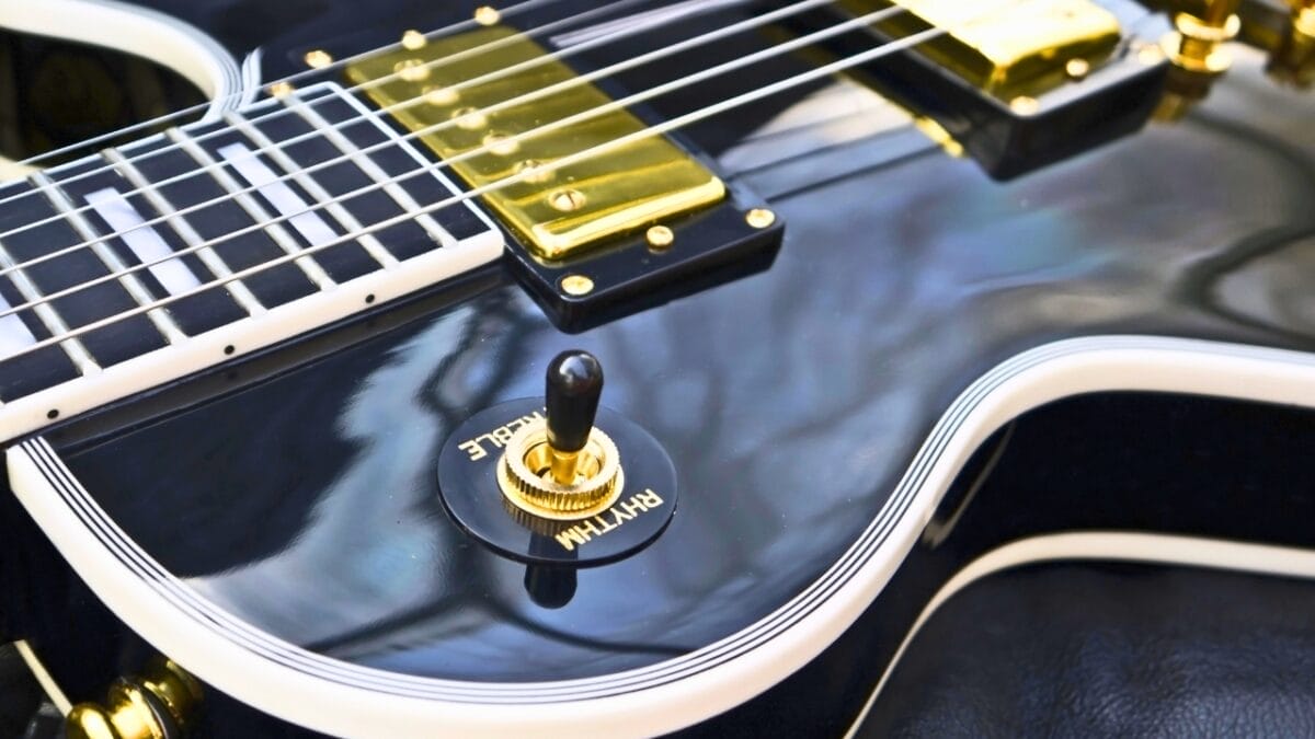 Celebrate American Craftsmanship: 10 Finest Products Made in the USA 7 Celebrate American Craftsmanship: 10 Finest Products Made in the USA - gibson guitar dp93961760