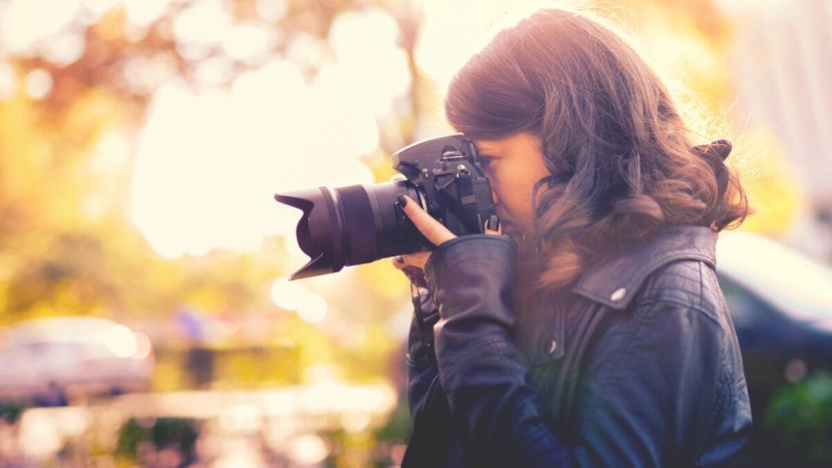 36 Calming Slow Living Hobbies & Habits for Ultimate Relaxation 29 36 Calming Slow Living Hobbies & Habits for Ultimate Relaxation - girl photography dp58136407