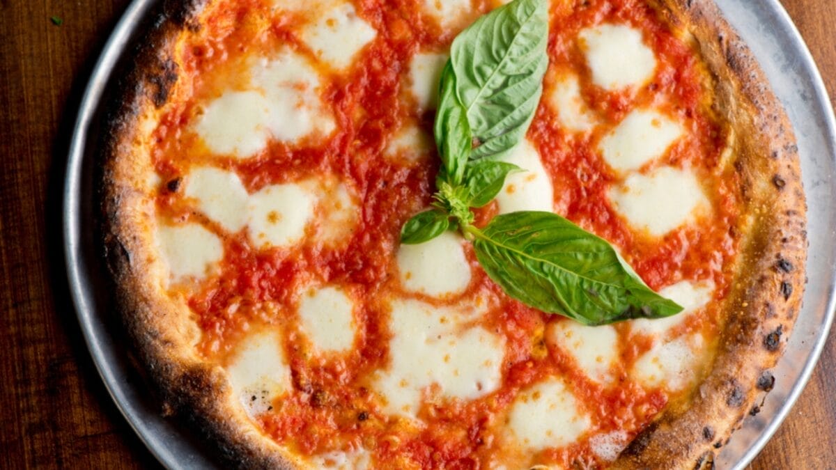 10 Frozen Pizza Brands That are So Good, They Rise Above the Rest 4 10 Frozen Pizza Brands That are So Good, They Rise Above the Rest - margherita pizza ss1582296499