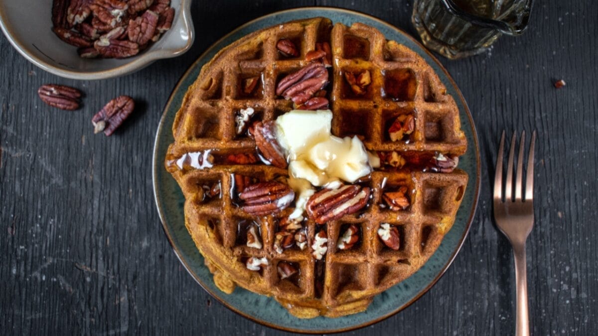 Bored with Plain Butter? Try These 15 Mouthwatering Flavored Varieties 7 Bored with Plain Butter? Try These 15 Mouthwatering Flavored Varieties - pumpkin waffle ss1542222299