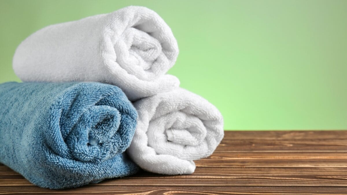Quality Over Quantity: 20 Home Essentials You Should Never Scrimp On 7 Quality Over Quantity: 20 Home Essentials You Should Never Scrimp On - roll towels dp216997252