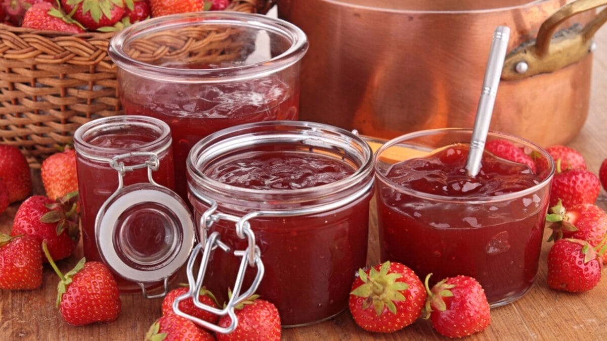 Water Bath Canning Made Easy: 20 Foods to Preserve for Long-Term Storage 3 Water Bath Canning Made Easy: 20 Foods to Preserve for Long-Term Storage - strawberry jam dp66078717
