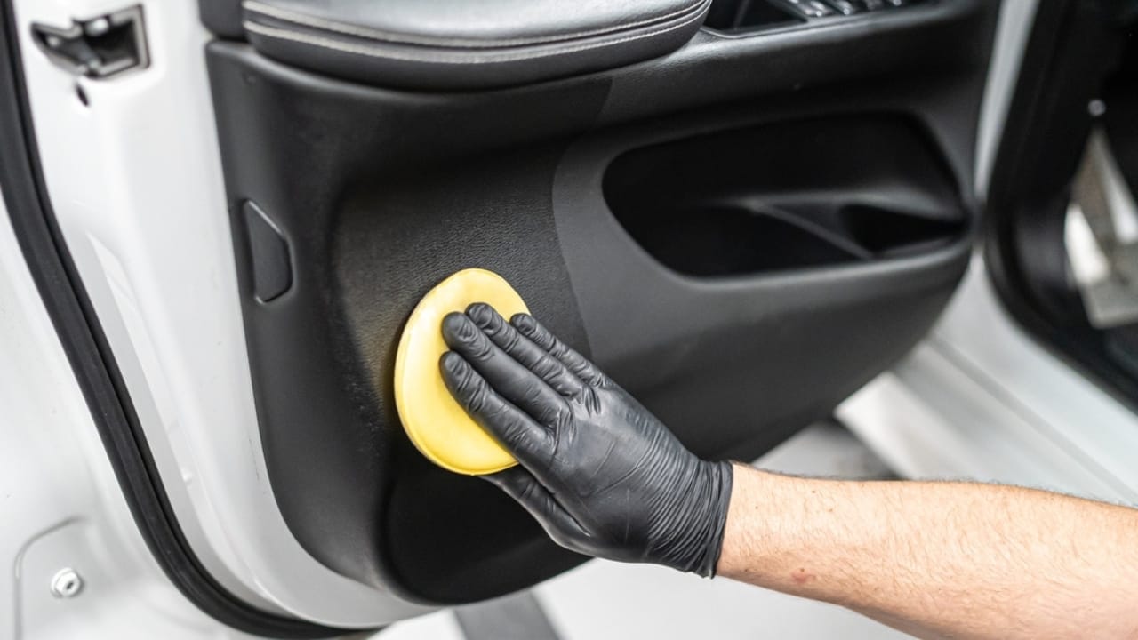 18 Pro-Level Car Cleaning Techniques for a Show-Stopping Vehicle 7 18 Pro-Level Car Cleaning Techniques for a Show-Stopping Vehicle - trim restorer car door ss2099727190