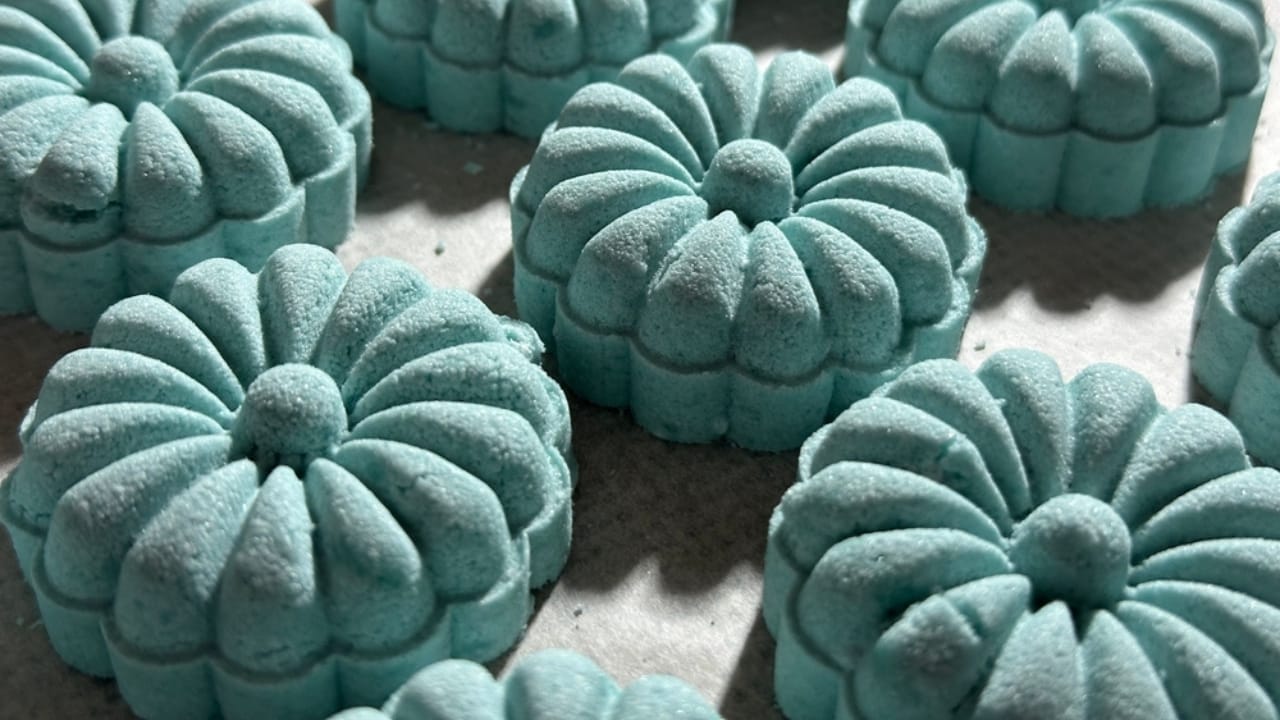 10 Indulgent Items for a Truly Luxurious Shower Experience - Aromatherapy Shower Steamers ss2468998405