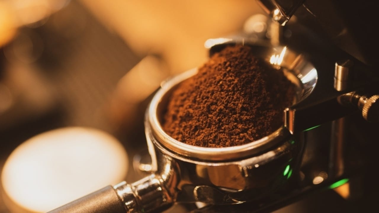 These 11 Coffee Brands are Revolutionizing the Industry with Superior Ingredients 13 These 11 Coffee Brands are Revolutionizing the Industry with Superior Ingredients - Ground coffee ss2460861161
