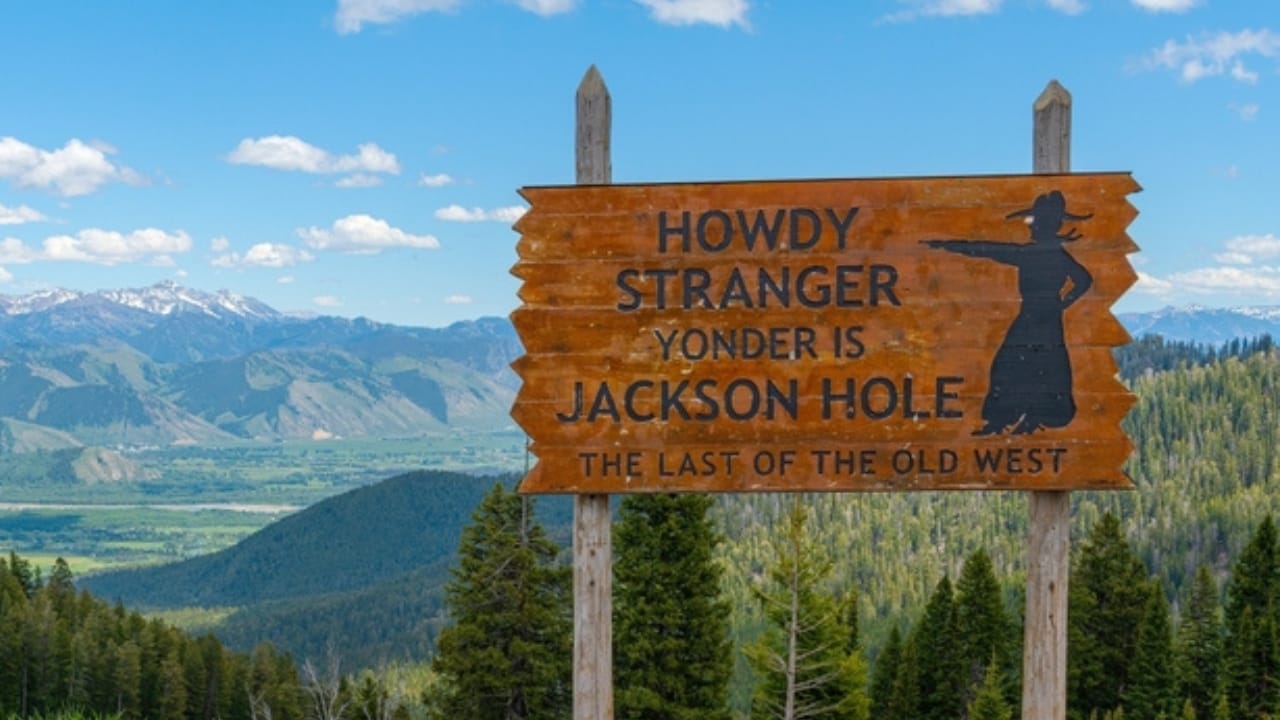 50 of the Best Dog-Friendly Hotels in the U.S. 51 50 of the Best Dog-Friendly Hotels in the U.S. - Jackson hole sign ss2175569125