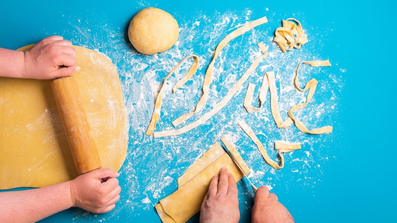 21 Lost Pioneer Skills That Few People Know Today - Raw pasta dp370330572