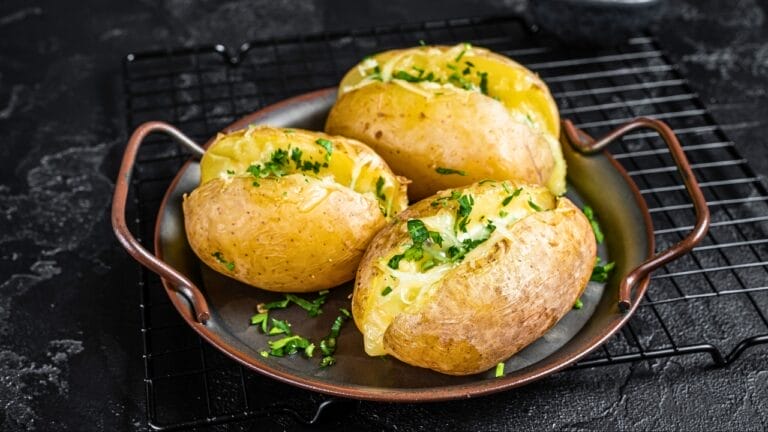 10 Tips for Baking Potatoes Like a Pro—And a Microwave Method When You’re in a Pinch 1 10 Tips for Baking Potatoes Like a Pro—And a Microwave Method When You’re in a Pinch - baked potato ss2361187427