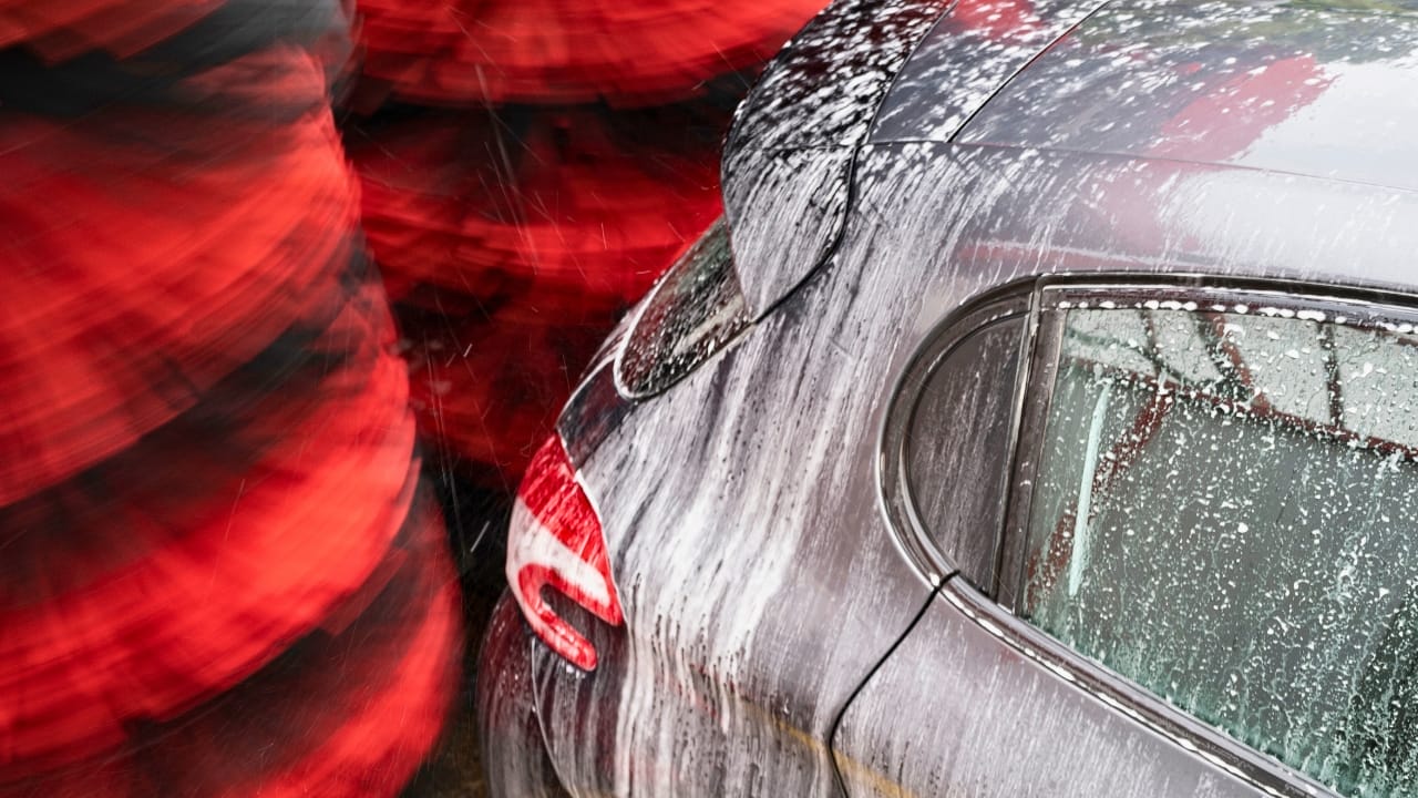 Automatic Car Washes May Be Costing You More Than You Think 2 Automatic Car Washes May Be Costing You More Than You Think - car wash ss1870664662