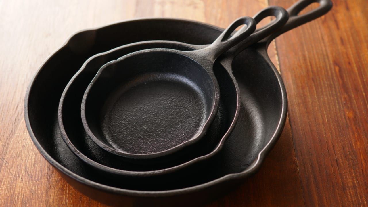 Think Twice: 15 Things You Shouldn’t Clean with Vinegar 5 Think Twice: 15 Things You Shouldn’t Clean with Vinegar - cast iron skillet ss1392232295