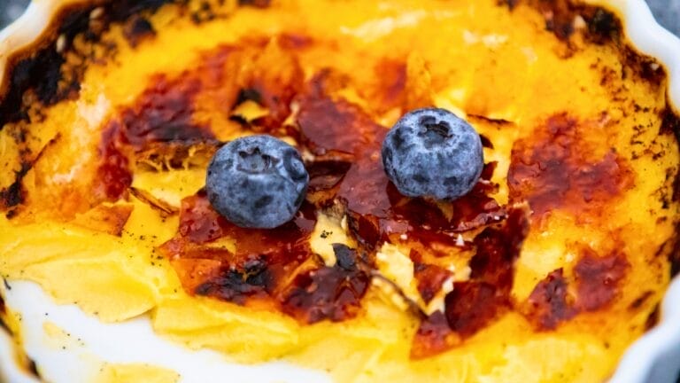 Whip Up 15 Tasty Desserts in No Time with Only 5 Ingredients 4 Whip Up 15 Tasty Desserts in No Time with Only 5 Ingredients - creme brule ss2405353501