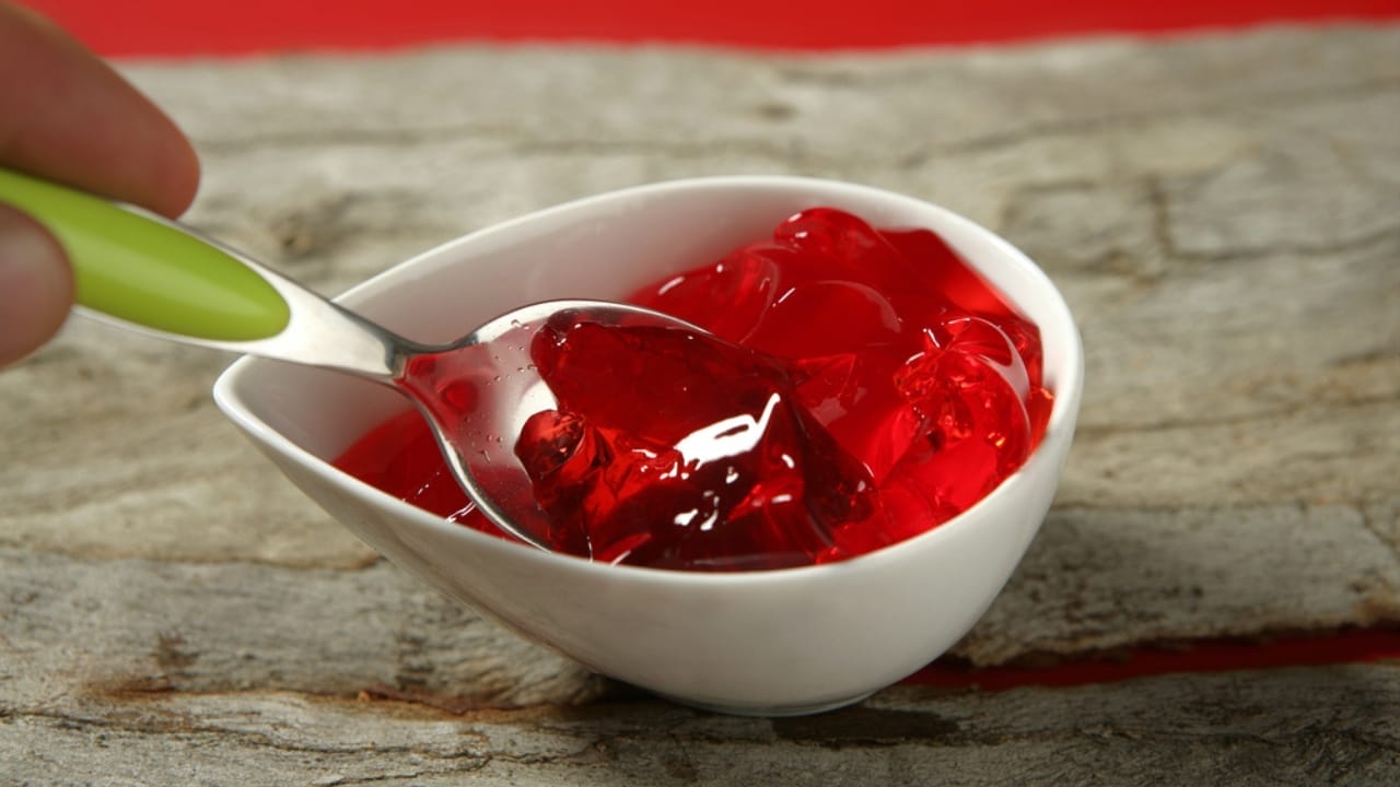 18 Once-Popular Cooking Ingredients You Don’t See Anymore 4 18 Once-Popular Cooking Ingredients You Don’t See Anymore - gelatin dp5500936