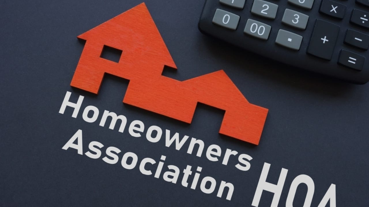 12 Reasons Why Homeowners & Renters Deem HOAs as Bad News - home owners associaton ss2174659263