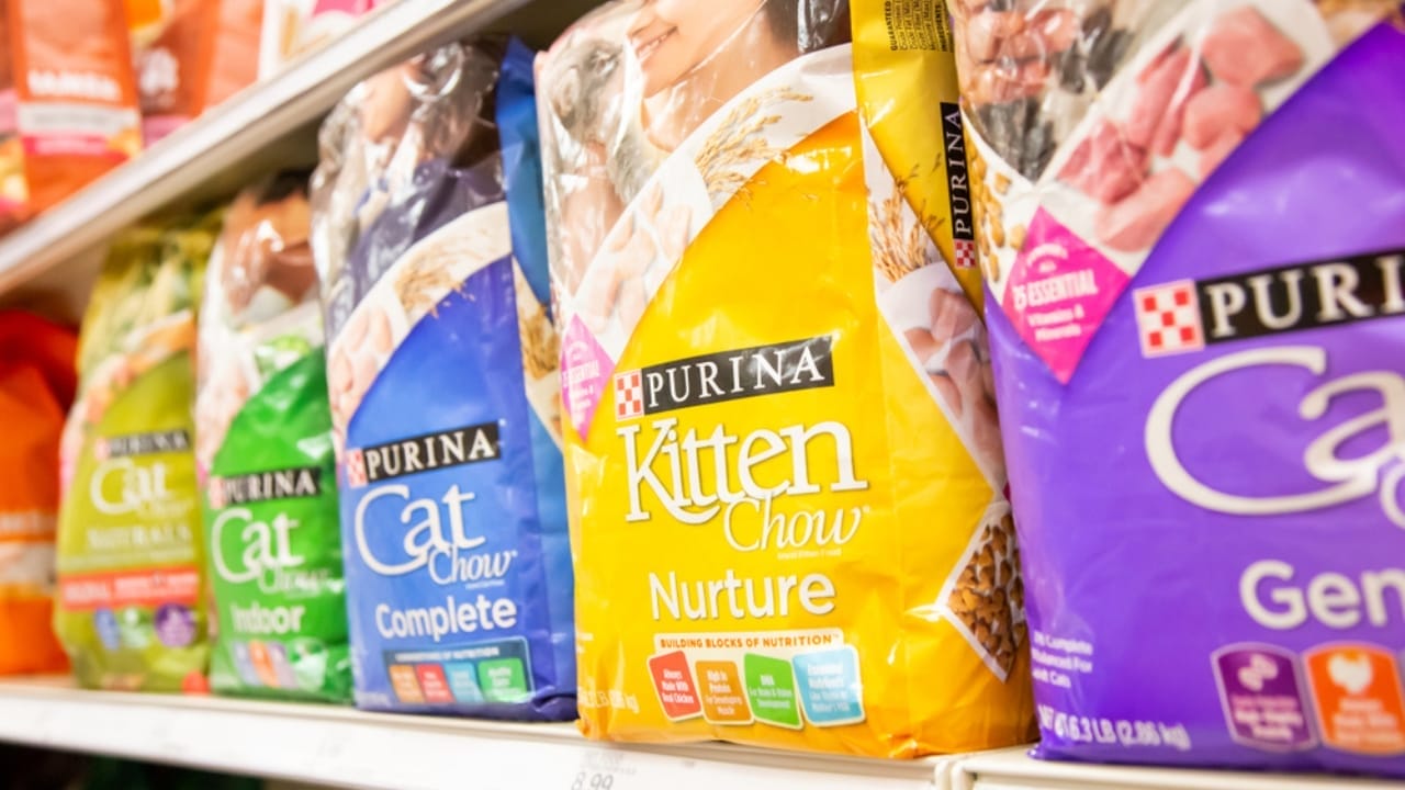 FDA Releases Report on Purina Pet Food Complaints 3 FDA Releases Report on Purina Pet Food Complaints - purina cat food ss1613385076