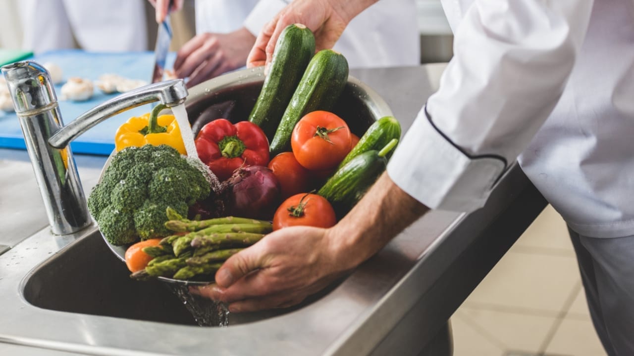 Washing Produce Isn't Enough to Remove Pesticides, Study Finds — Here's a Better Solution 3 Washing Produce Isn't Enough to Remove Pesticides, Study Finds — Here's a Better Solution - washing vegetables dp188600016