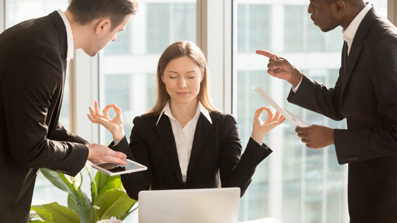 15 Situations Where Unenforceable HOA Rules Deserve to Be Challenged 14 15 Situations Where Unenforceable HOA Rules Deserve to Be Challenged - woman ignoring clients not listening ss658068004