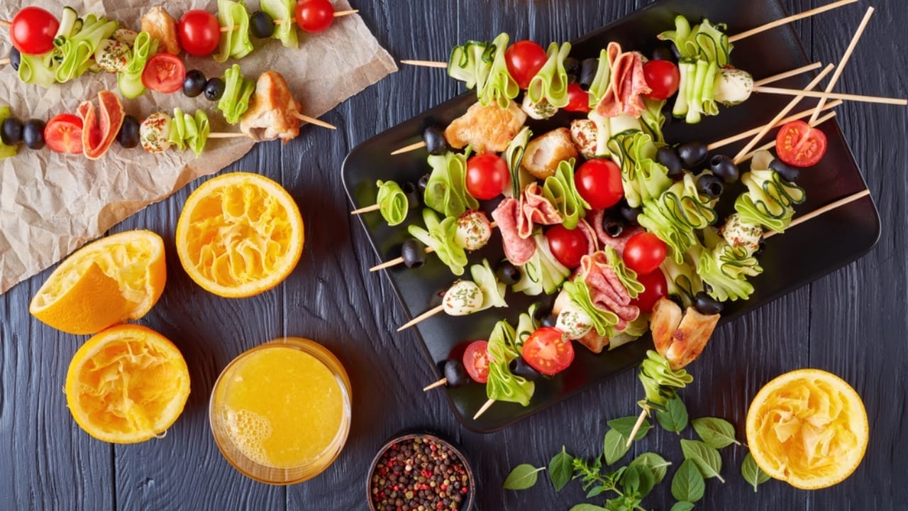 Spice Up Your Midday Meal with These 23 Delightful Cold Lunch Ideas 14 Spice Up Your Midday Meal with These 23 Delightful Cold Lunch Ideas - Antipasto Skewers dp201838494