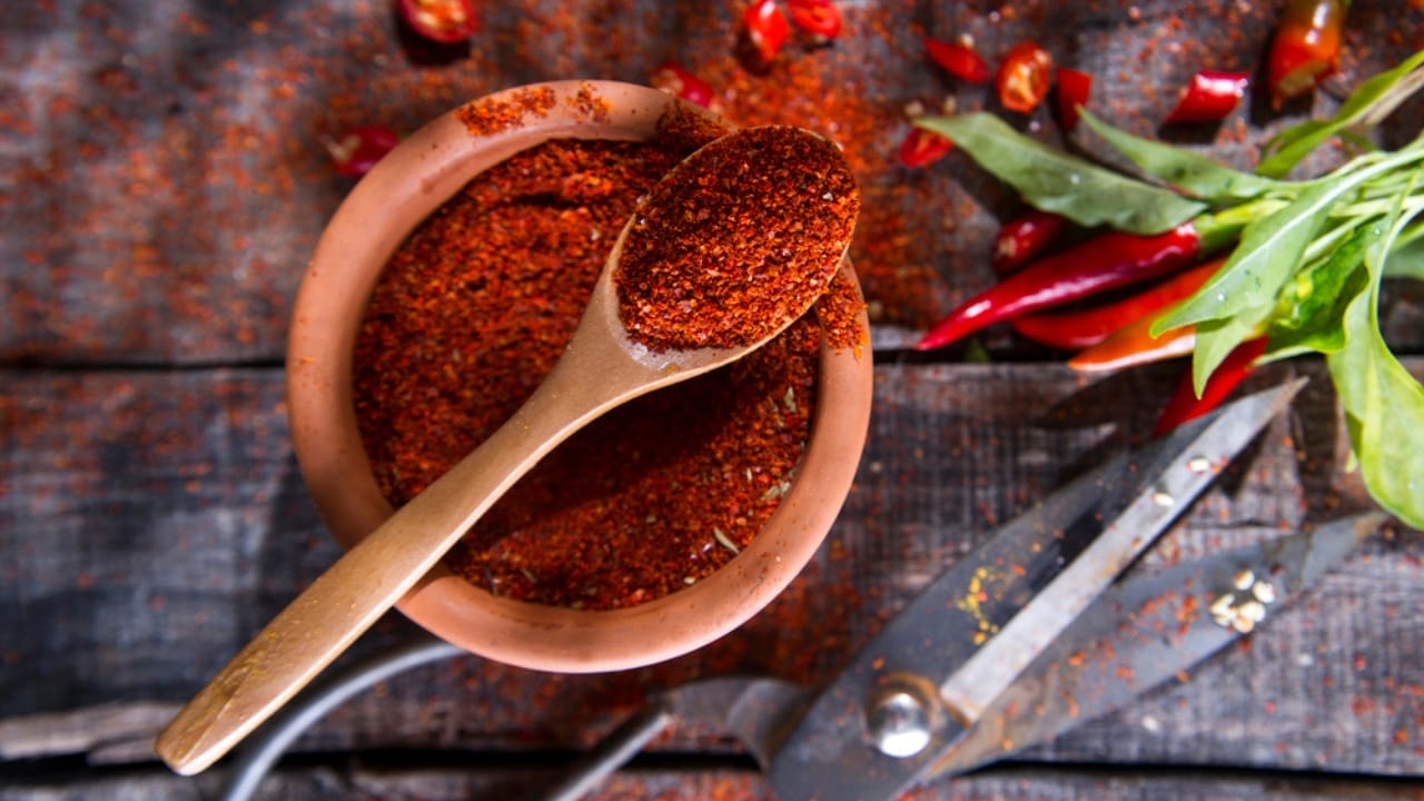 18 Mouthwatering Ways to Jazz Up Jiffy Cornbread 11 18 Mouthwatering Ways to Jazz Up Jiffy Cornbread - Chili Powder dp56933395