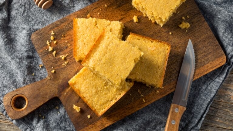 18 Mouthwatering Ways to Jazz Up Jiffy Cornbread 3 18 Mouthwatering Ways to Jazz Up Jiffy Cornbread - Corn Bread dp420419022