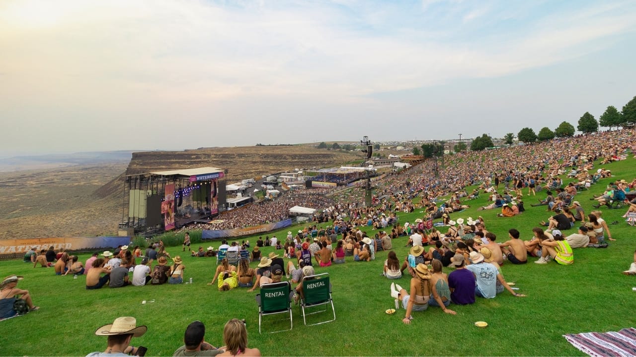 Tiny Town Takes Top Spot: Dominates Most Airbnb Bookings in 2024 2 Tiny Town Takes Top Spot: Dominates Most Airbnb Bookings in 2024 - Gorge Amphitheatre ss2387070031