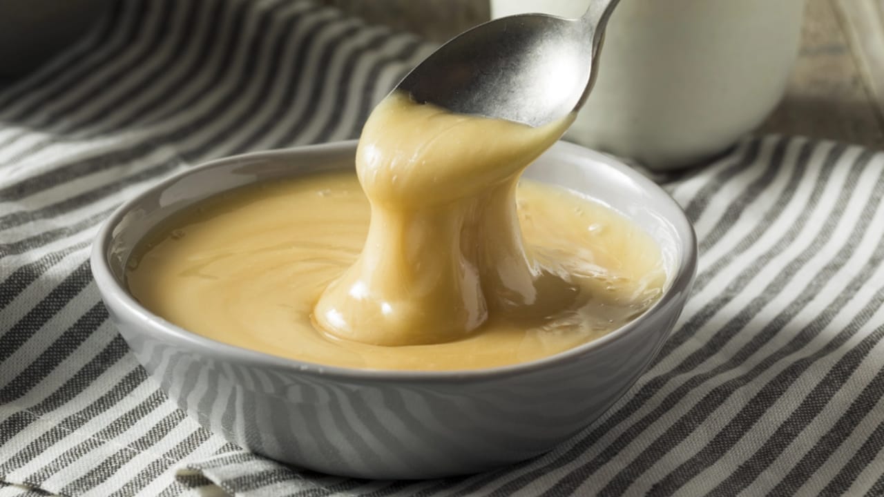 18 Mouthwatering Ways to Jazz Up Jiffy Cornbread 12 18 Mouthwatering Ways to Jazz Up Jiffy Cornbread - Honey Butter Glaze dp187217466