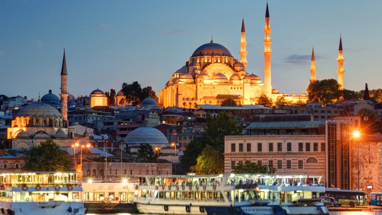 15 Global Hotspots Most Vulnerable to Water Crises 11 15 Global Hotspots Most Vulnerable to Water Crises - Istanbul Turkey dp26820293