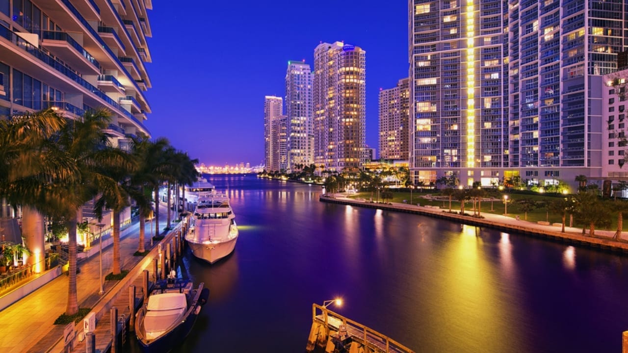 The 14 Hottest Suburbs in Florida’s Red-Hot Housing Market 11 The 14 Hottest Suburbs in Florida’s Red-Hot Housing Market - Miami Florida dp49142163