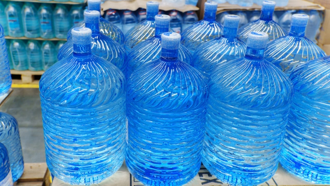 16 Affordable Survival Items That Will Serve You Well in an Emergency 2 16 Affordable Survival Items That Will Serve You Well in an Emergency - bottled water dp687580668