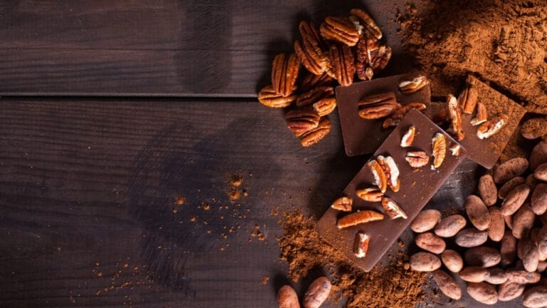 3-Ingredient Mounds Bars You Can Whip Up at Home—Too Easy to Resist 10 3-Ingredient Mounds Bars You Can Whip Up at Home—Too Easy to Resist - chocolate ss353623325