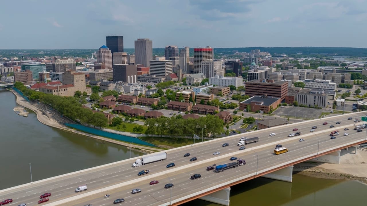 25 Affordable Small Towns You'll Love for Retirement 25 25 Affordable Small Towns You'll Love for Retirement - dayton montgomery ss2308033093