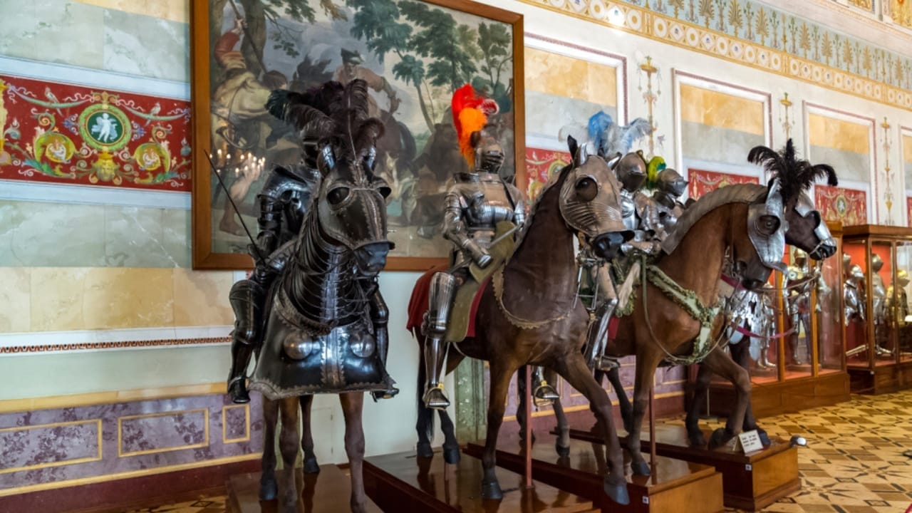 15 Legendary Horse Breeds That Braved the Battlefields of War 5 15 Legendary Horse Breeds That Braved the Battlefields of War - destrier ss1632277564