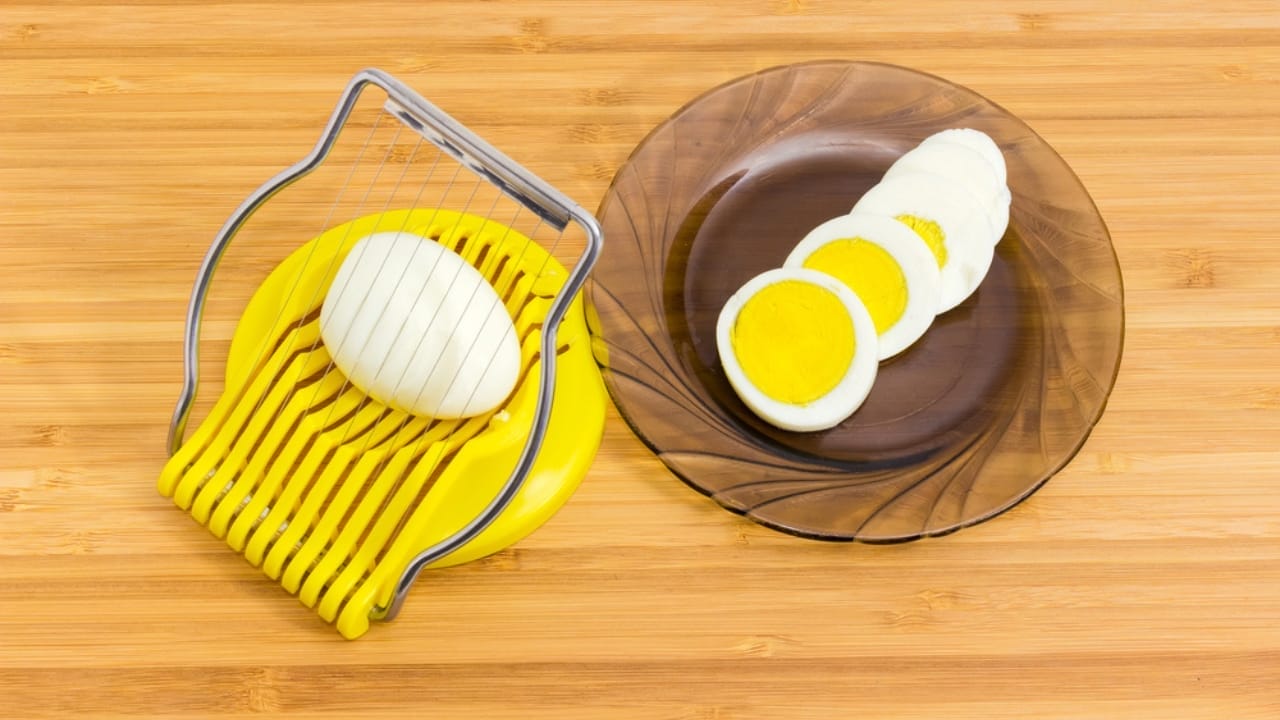 Declutter These 12 Overlooked Items to Instantly Maximize Your Home's Space 3 Declutter These 12 Overlooked Items to Instantly Maximize Your Home's Space - egg slicer dp202159582