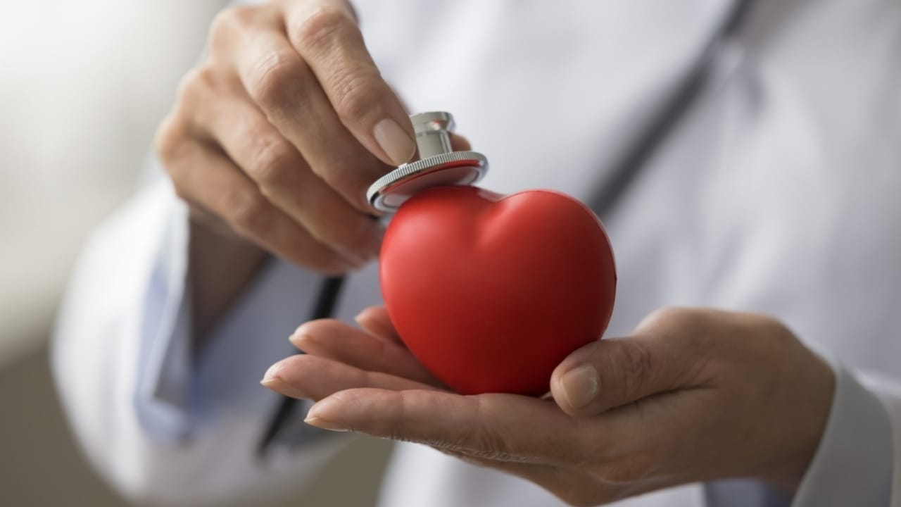 Fig Leaves Are the New Superfood: 4 Key Benefits 4 Fig Leaves Are the New Superfood: 4 Key Benefits - female cardiology doctor stethoscope heart shape ss2339461893