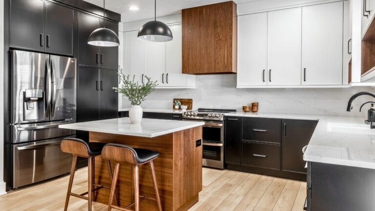 13 Countertop Items to Ditch for a Sleeker, Designer-Approved Kitchen 2 13 Countertop Items to Ditch for a Sleeker, Designer-Approved Kitchen - kitchen ss2116352333