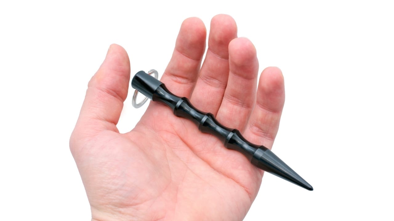 Urban Survival Kit: 16 Non-Lethal Essentials for Modern Self-Defense 5 Urban Survival Kit: 16 Non-Lethal Essentials for Modern Self-Defense - kubotan ss759814984