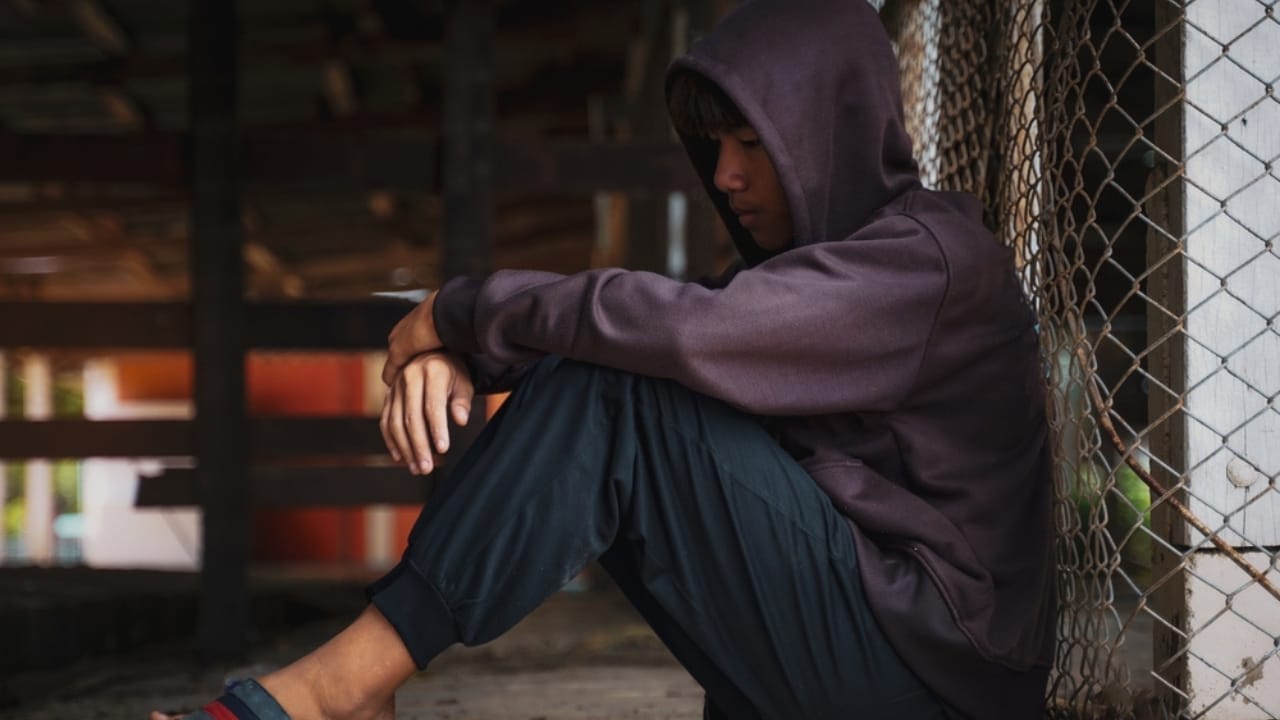 15 Stealth Strategies to Survive & Thrive in Urban Chaos 4 15 Stealth Strategies to Survive & Thrive in Urban Chaos - male wearing a brown hoodie ss2503392047