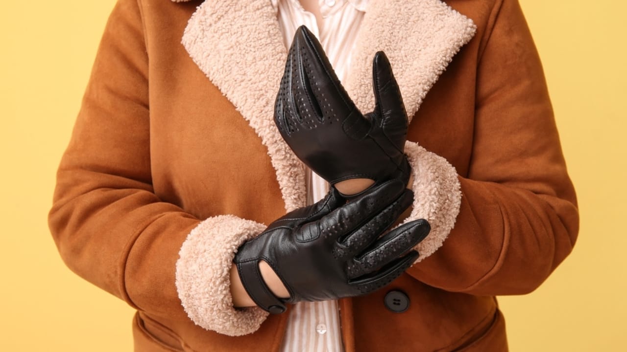 Urban Survival Kit: 16 Non-Lethal Essentials for Modern Self-Defense 15 Urban Survival Kit: 16 Non-Lethal Essentials for Modern Self-Defense - sap gloves ss2478512543
