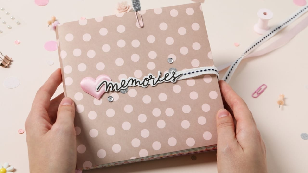 Millennial Minimalism: 15 Things to Let Go of in Your 30s 17 Millennial Minimalism: 15 Things to Let Go of in Your 30s - scrapbook ss2488079991