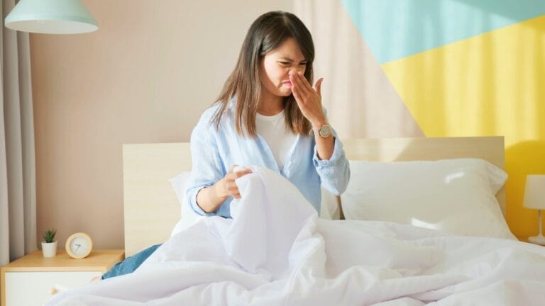 How Often Should You Really Wash Your Sheets... The Dirty Truth 3 How Often Should You Really Wash Your Sheets... The Dirty Truth - smelling sheets ss2261699817